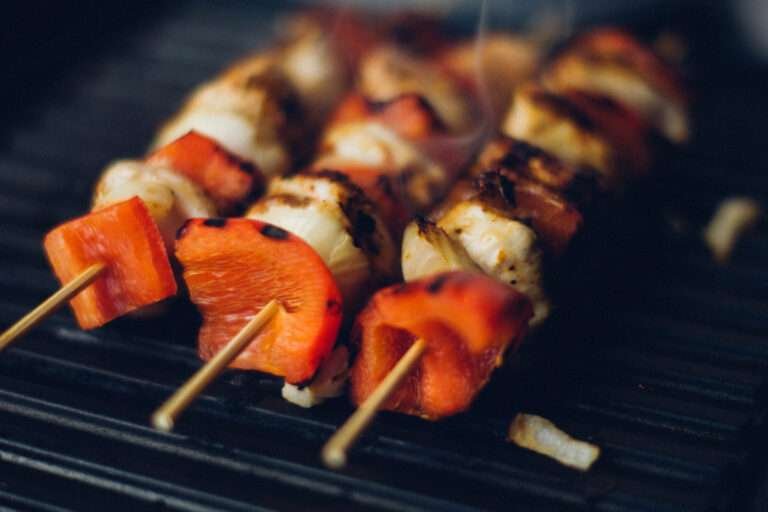 dish-food-shashlik-cuisine-skewer-souvlaki-1620049-pxhere